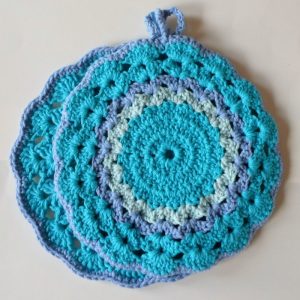 Oma's pannenlappen 'blom' blau